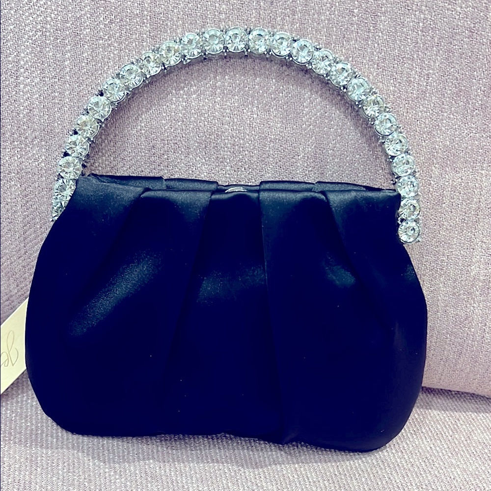 🖤NWT Elegant Satin Black Evening Bag with Gorgeous Crystal Rhinestone Handle